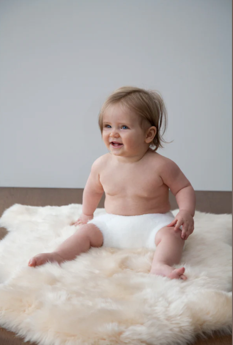 INFANT WOOL RUG