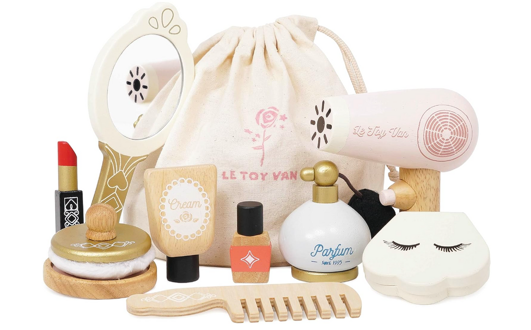 Star Beauty Bag With Wooden Accessories