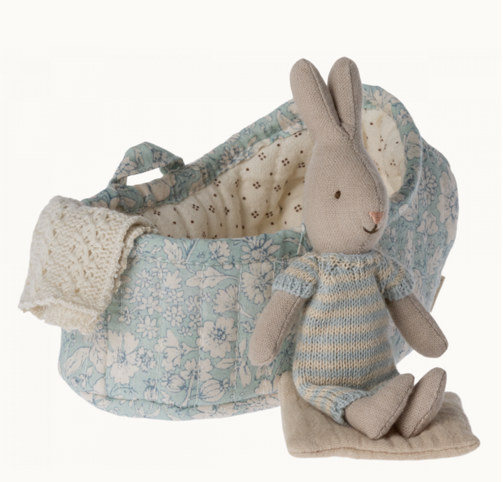 BUNNY IN CARRY COT, MICRO