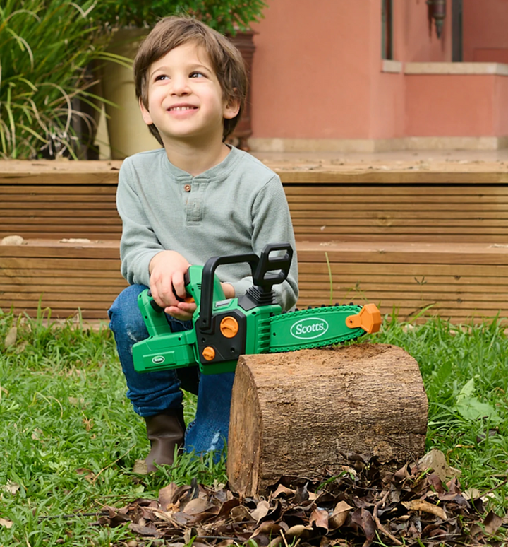 Scotts Deluxe Chain Saw Battery Operated - Victoria's Toy Station