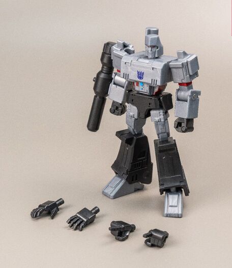 Transformers : Generation One  AMK MINI Series Model Kit  Megatron