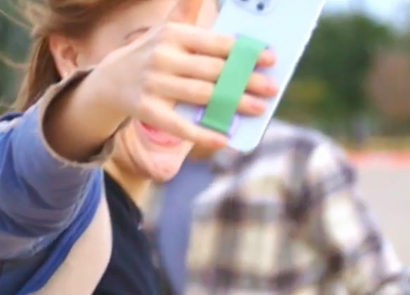 LOVE HANDLE phone grip